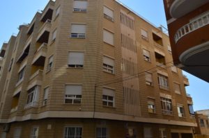 3 soveroms sørvendt leilighet sentralt i Torrevieja